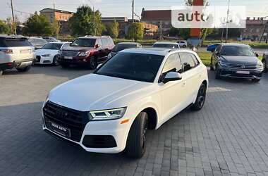 Внедорожник / Кроссовер Audi Q5 2017 в Львове