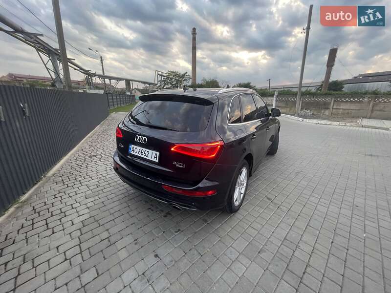 Внедорожник / Кроссовер Audi Q5 2013 в Мукачево
