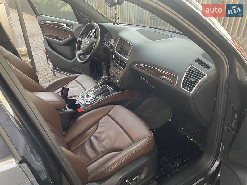 Внедорожник / Кроссовер Audi Q5 2013 в Мукачево