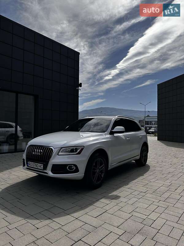 Внедорожник / Кроссовер Audi Q5 2014 в Тячеве фото 7 Внедорожник / Кроссовер Audi Q5 2014 в Тячеве