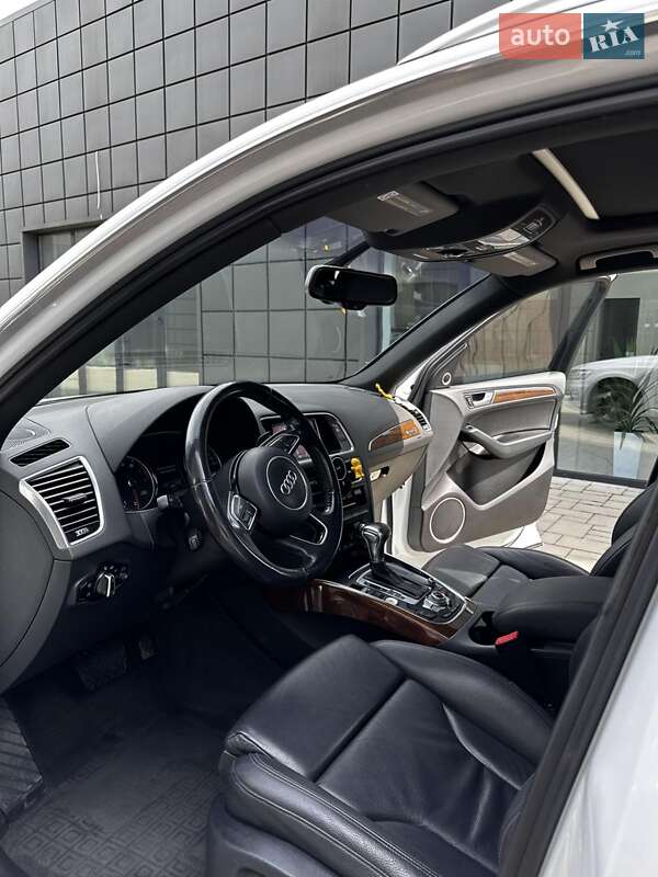 Внедорожник / Кроссовер Audi Q5 2014 в Тячеве фото 14 Внедорожник / Кроссовер Audi Q5 2014 в Тячеве