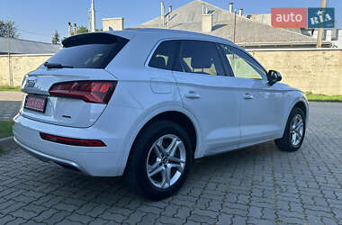 Внедорожник / Кроссовер Audi Q5 2019 в Стрые