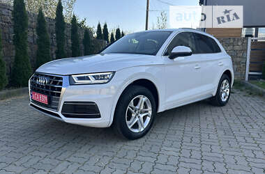 Внедорожник / Кроссовер Audi Q5 2019 в Стрые