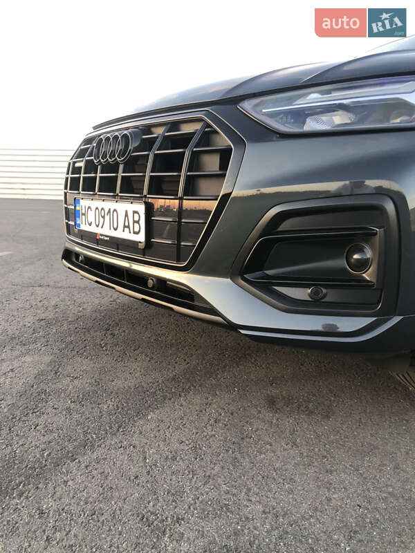 Позашляховик / Кросовер Audi Q5 2021 в Львові