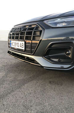 Позашляховик / Кросовер Audi Q5 2021 в Львові