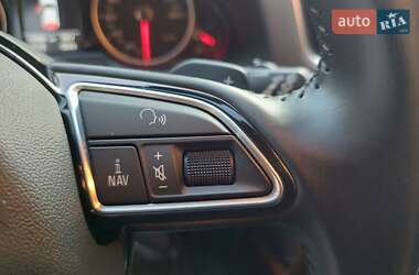 Внедорожник / Кроссовер Audi Q5 2015 в 