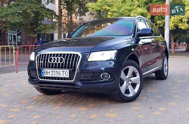 Внедорожник / Кроссовер Audi Q5 2015 в 