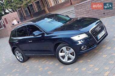 Внедорожник / Кроссовер Audi Q5 2015 в 