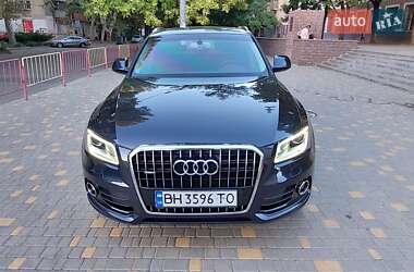 Внедорожник / Кроссовер Audi Q5 2015 в 