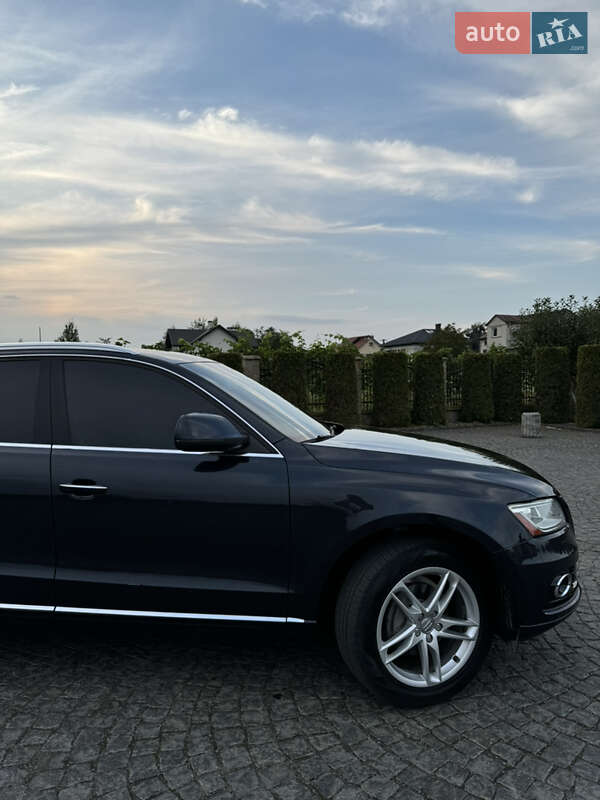 Внедорожник / Кроссовер Audi Q5 2014 в Львове