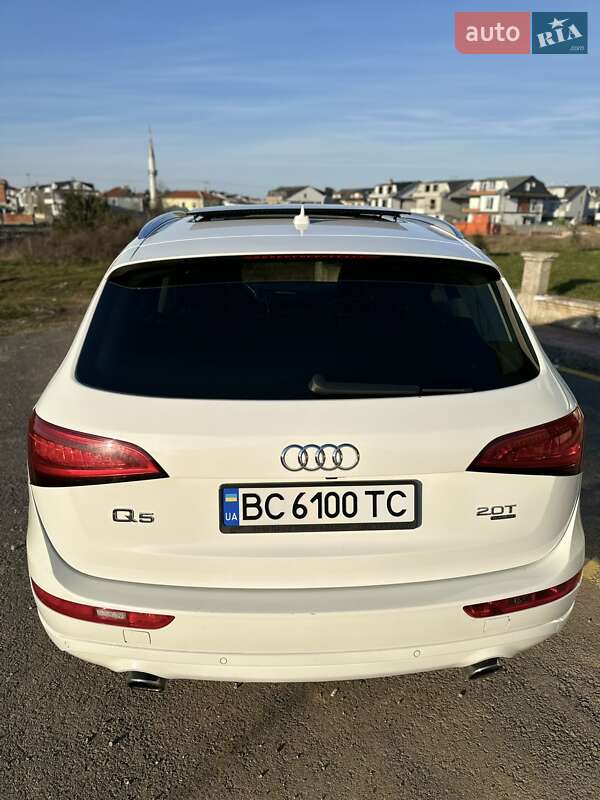 Внедорожник / Кроссовер Audi Q5 2014 в Львове