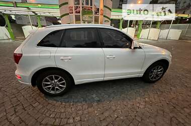 Внедорожник / Кроссовер Audi Q5 2010 в Хмельницком