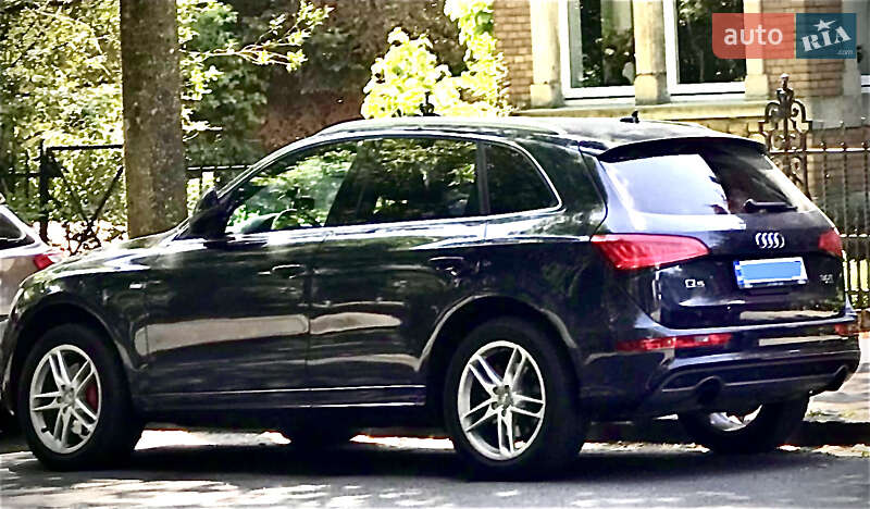 Внедорожник / Кроссовер Audi Q5 2012 в Киеве