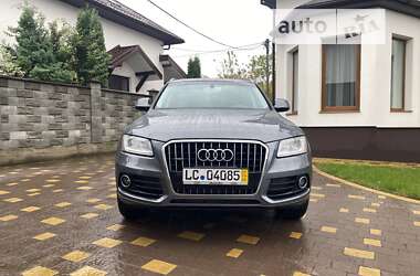 Позашляховик / Кросовер Audi Q5 2015 в Рівному