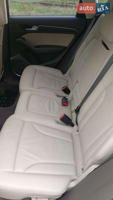 Позашляховик / Кросовер Audi Q5 2013 в Києві фото 5 Позашляховик / Кросовер Audi Q5 2013 в Києві