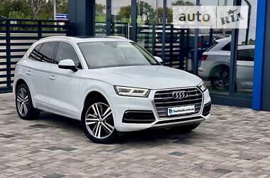 Внедорожник / Кроссовер Audi Q5 2019 в Ровно