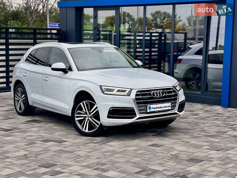 Внедорожник / Кроссовер Audi Q5 2019 в Ровно