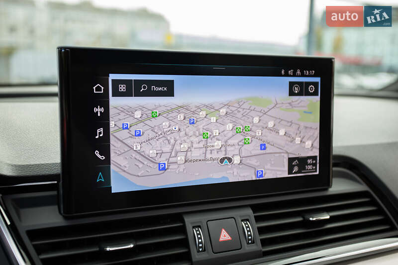Внедорожник / Кроссовер Audi Q5 2020 в Киеве