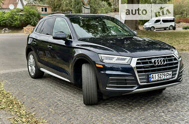 Позашляховик / Кросовер Audi Q5 2018 в Києві