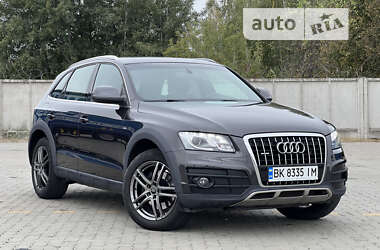 Позашляховик / Кросовер Audi Q5 2011 в Сарнах