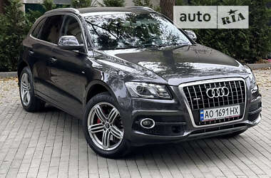 Позашляховик / Кросовер Audi Q5 2011 в Ужгороді