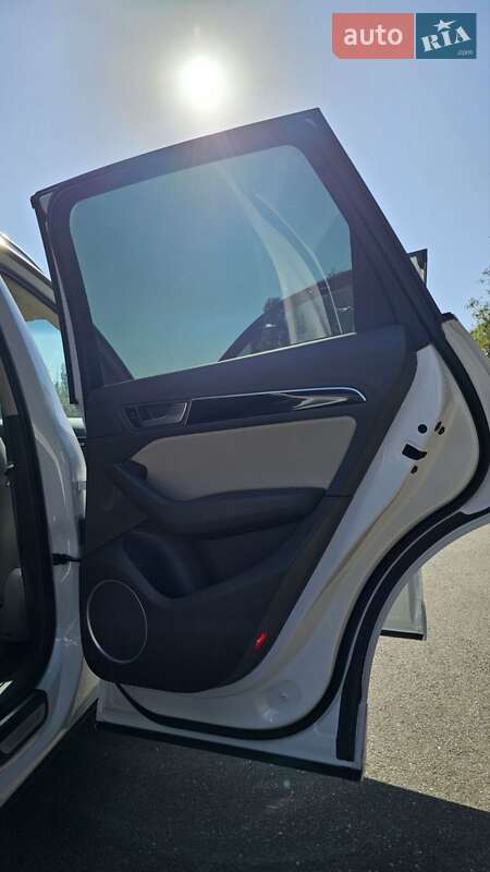 Позашляховик / Кросовер Audi Q5 2014 в Харкові