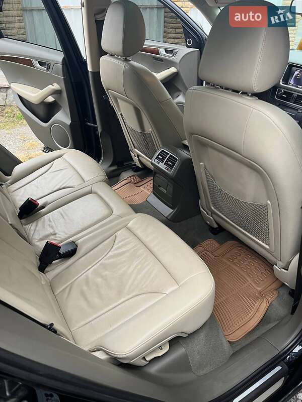 Позашляховик / Кросовер Audi Q5 2011 в Тетієві