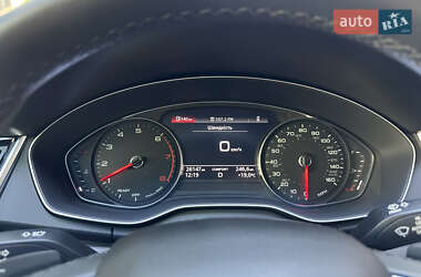 Внедорожник / Кроссовер Audi Q5 2021 в 