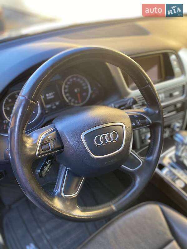 Внедорожник / Кроссовер Audi Q5 2013 в Одессе
