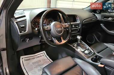 Внедорожник / Кроссовер Audi Q5 2016 в 