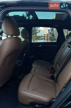 Внедорожник / Кроссовер Audi Q5 2011 в 