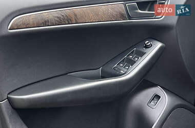 Внедорожник / Кроссовер Audi Q5 2010 в 