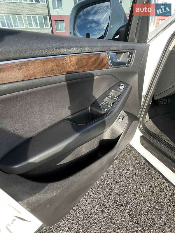 Позашляховик / Кросовер Audi Q5 2015 в Вінниці