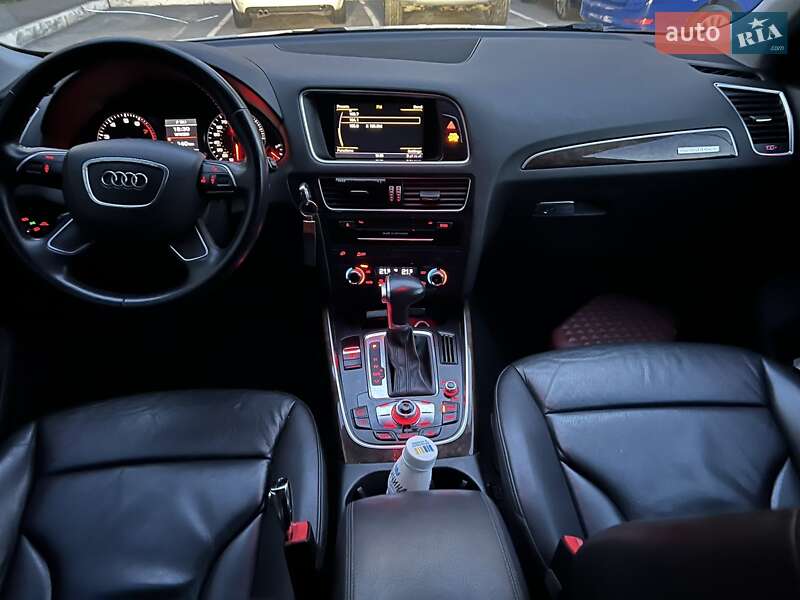 Позашляховик / Кросовер Audi Q5 2015 в Вінниці