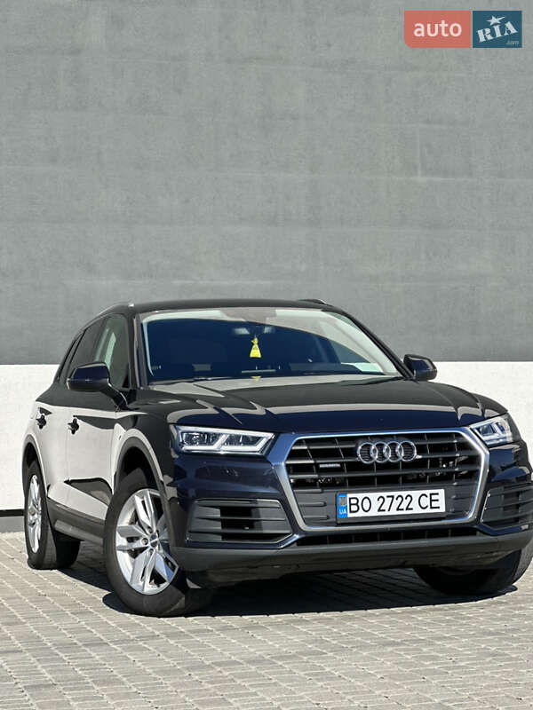 Внедорожник / Кроссовер Audi Q5 2018 в Тернополе