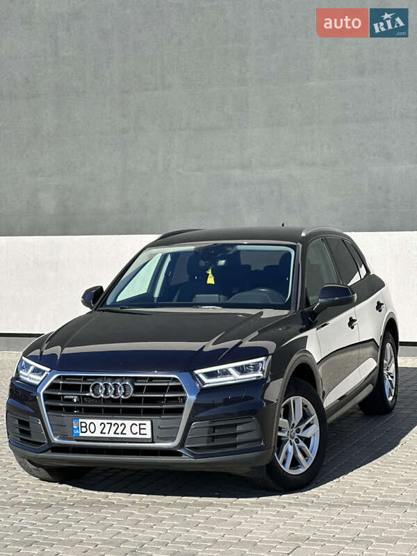 Внедорожник / Кроссовер Audi Q5 2018 в Тернополе