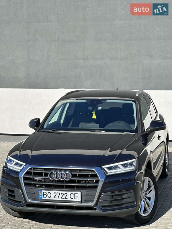 Внедорожник / Кроссовер Audi Q5 2018 в Тернополе