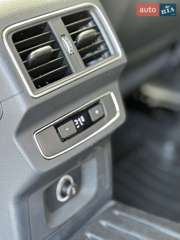 Внедорожник / Кроссовер Audi Q5 2018 в Тернополе