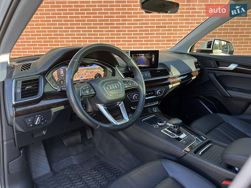 Внедорожник / Кроссовер Audi Q5 2018 в Львове