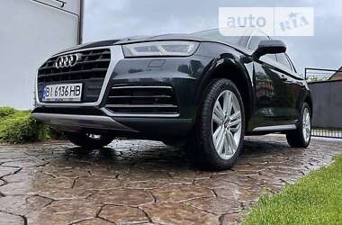 Внедорожник / Кроссовер Audi Q5 2019 в Киеве