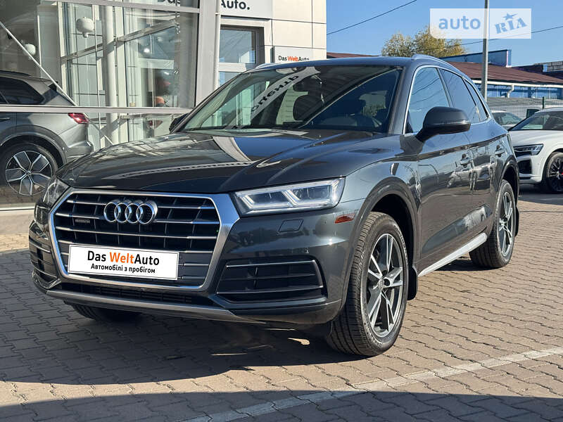 Внедорожник / Кроссовер Audi Q5 2018 в Черновцах