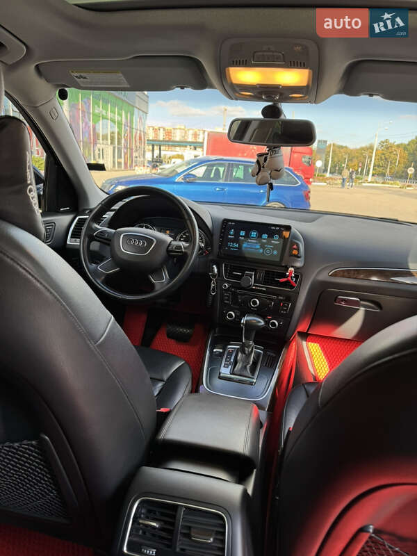 Внедорожник / Кроссовер Audi Q5 2016 в Днепре