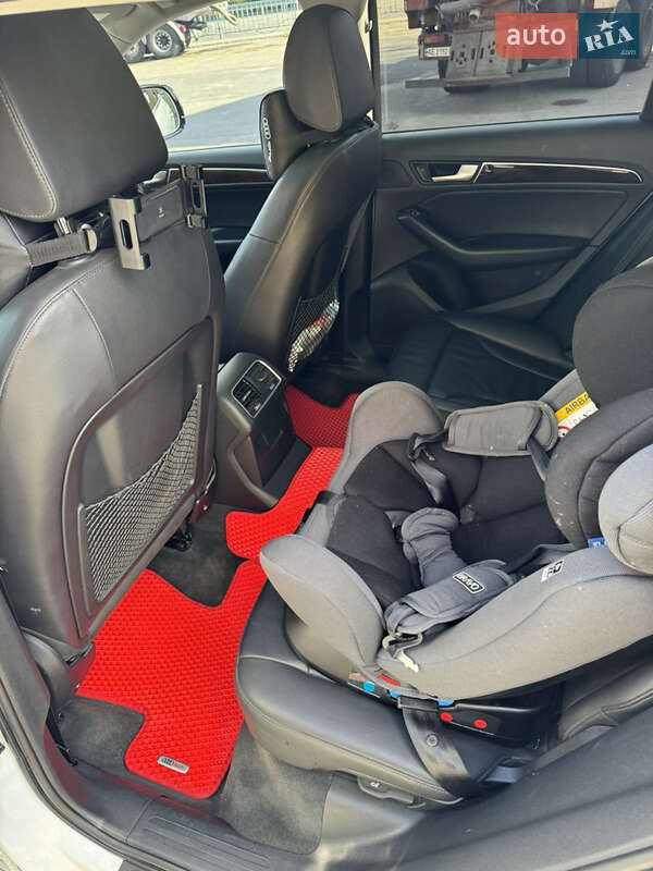 Внедорожник / Кроссовер Audi Q5 2016 в Днепре