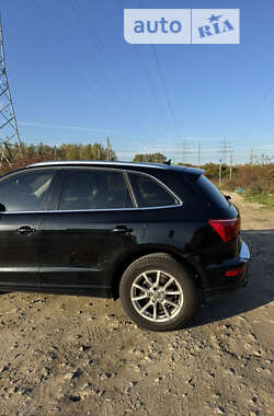 Внедорожник / Кроссовер Audi Q5 2010 в Киеве