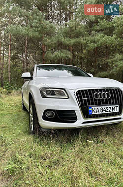 Внедорожник / Кроссовер Audi Q5 2015 в 