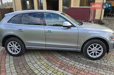 Позашляховик / Кросовер Audi Q5 2010 в Луцьку