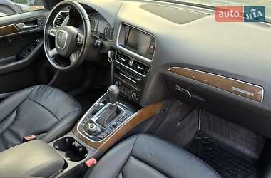 Позашляховик / Кросовер Audi Q5 2010 в Луцьку