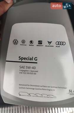 Внедорожник / Кроссовер Audi Q5 2011 в 