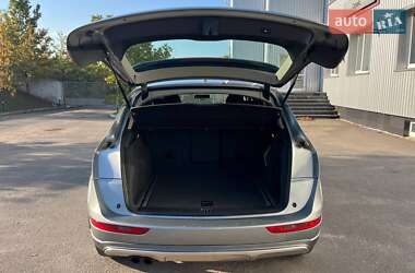 Внедорожник / Кроссовер Audi Q5 2010 в 