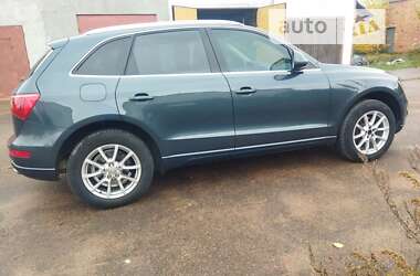 Позашляховик / Кросовер Audi Q5 2011 в Житомирі